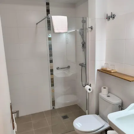 Hotel Grand De La Poste 3*