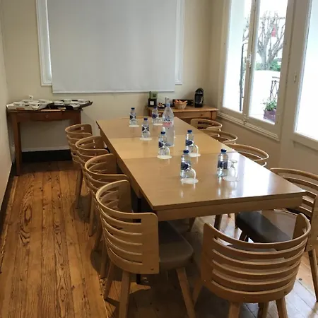 Grand De La Poste Hotell