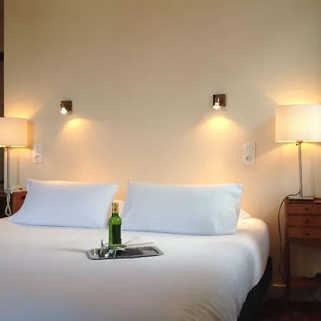 Hotel Grand De La Poste 3*