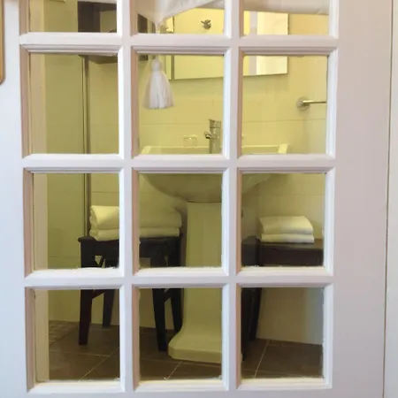 Grand De La Poste Saint-Jean-de-Luz