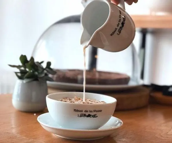 Hotel Grand De La Poste 3*